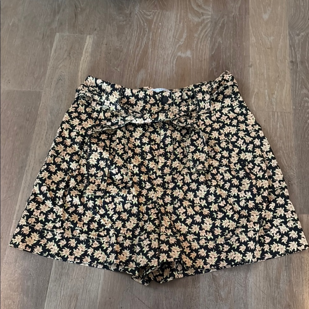 Scotch & Soda Orange/Black Floral Print Shorts with snap + zipper closure